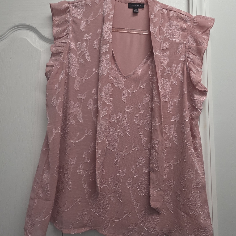 Elegant Pink Lace Women Top